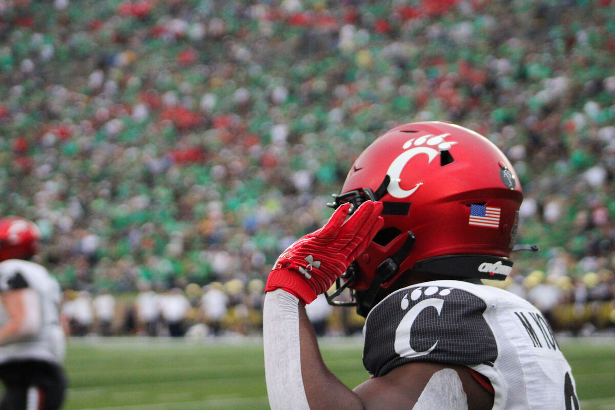 UC football vs. Notre Dame Michael Young Jr.